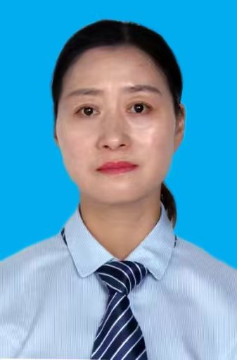 李  丽